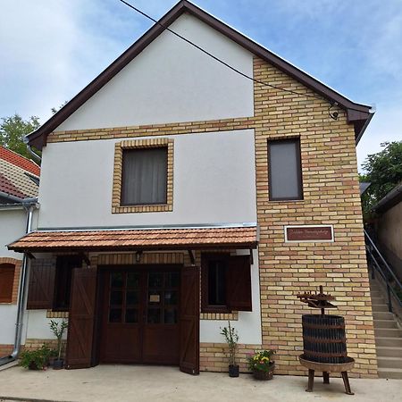 Zalán Vendégház Csaszartoltes Extérieur photo